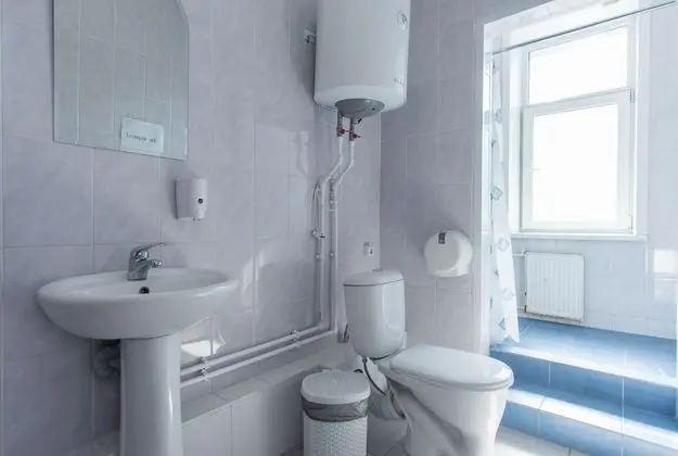 Economy Tek Büyük Yataklı Oda, Ortak Banyo