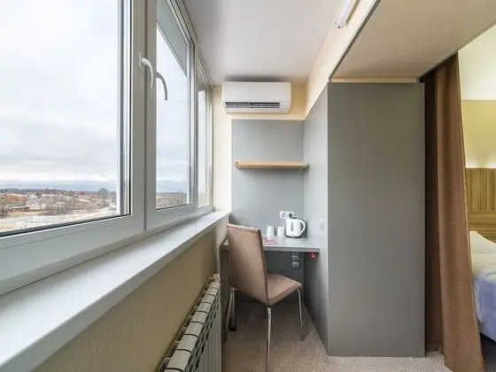 Business Tek Büyük Yataklı Oda