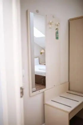 Tek Büyük Yataklı Oda (Mansard)