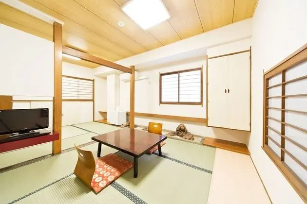 Traditional İki Ayrı Yataklı Oda (Japanese Style)