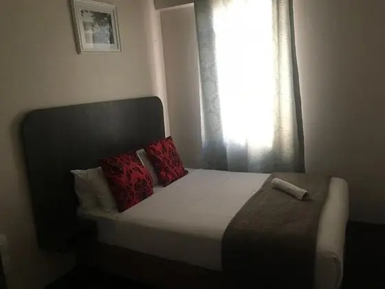 Basic Tek Büyük Yataklı Oda, 1 Yatak Odası