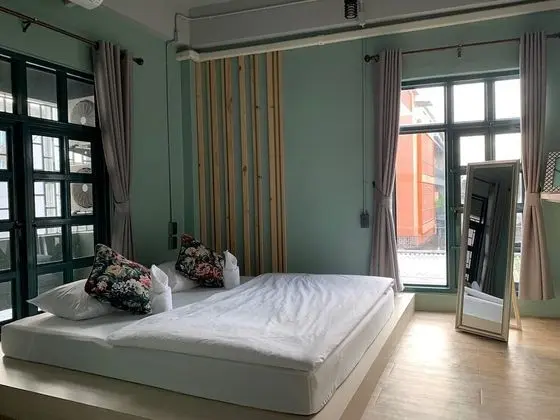 Basic Tek Büyük Yataklı Oda