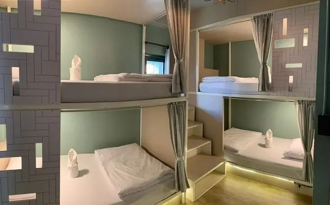 Family Room with 4-Bed