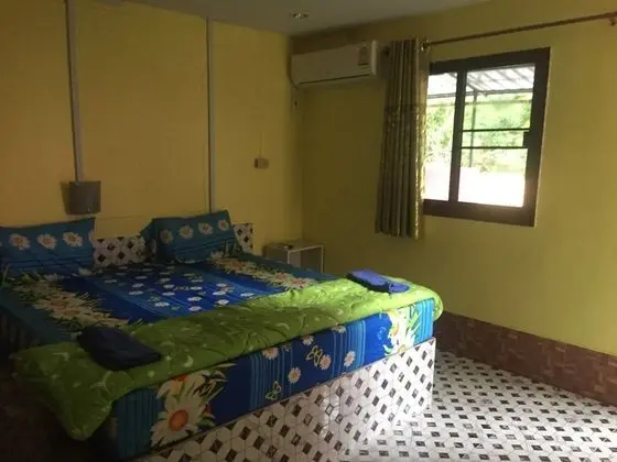 Family Tek Büyük Yataklı Oda