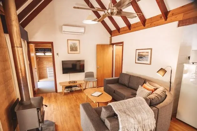 Kır Evi (Couples Cottage + Extra Room)