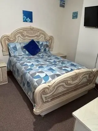 Basic Double Room - Blue Room