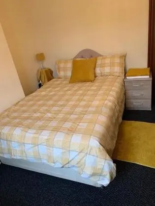 Basic Double Room - Blue Room