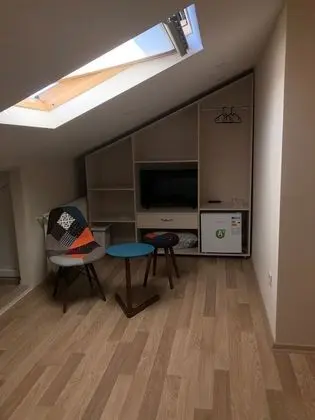Standard Çatı Katı (Loft), 1 En Büyük (King) Boy Yatak