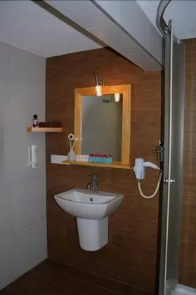 Standard Üç Kişilik Oda