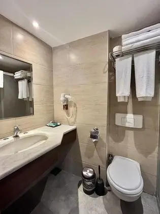 Standard Üç Kişilik Oda
