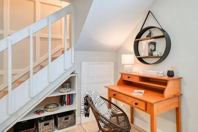 Ev (Butler Beach Bungalow)