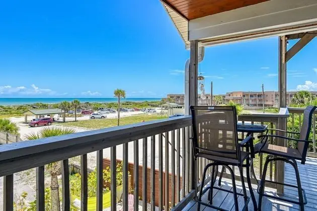 Ev (Butler Beach Bungalow)