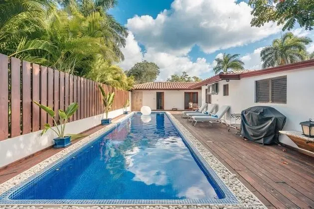 Villa, Sigara İçilebilir