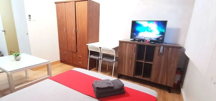 Butler's BnB (E) @ Trees Residences