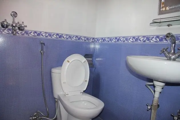 Deluxe Tek Büyük Yataklı Oda, 1 Yatak Odası, Sigara İçilebilir, Dağ Manzaralı