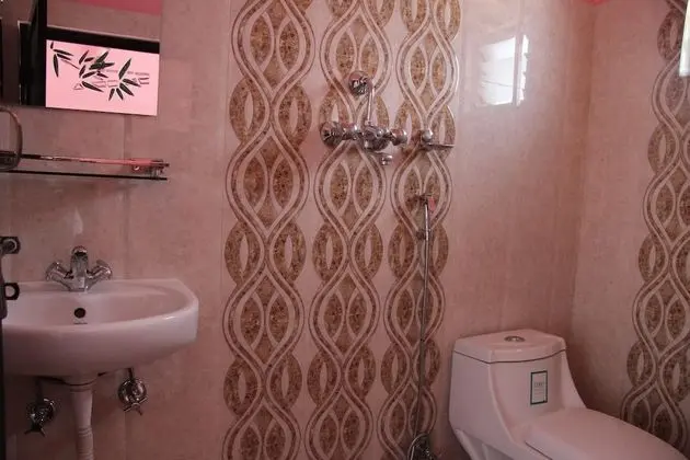 Standard Üç Kişilik Oda, Sigara İçilebilir
