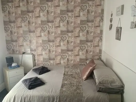 Üç Kişilik Oda, Banyolu/Duşlu