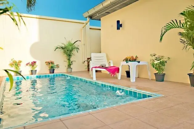 POOL VILLA