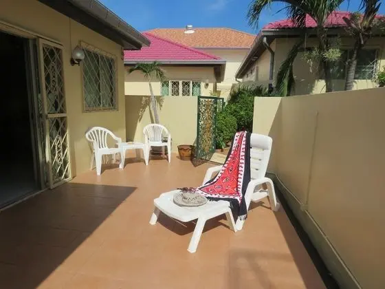 SUPERIOR VILLA