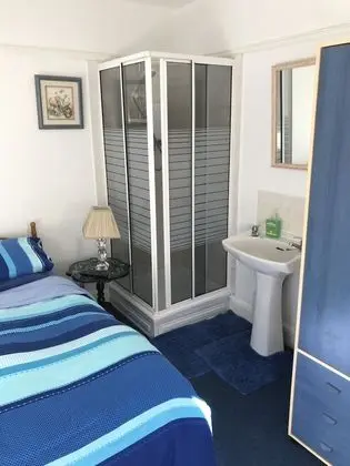 Tek Kişilik Oda, Banyolu/Duşlu