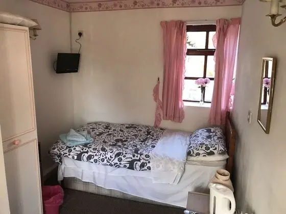 Tek Kişilik Oda, Banyolu/Duşlu