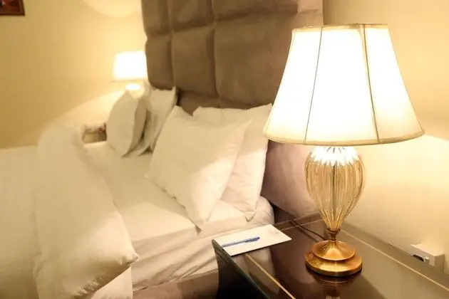 Executive Tek Büyük Yataklı Oda