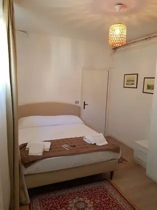 Comfort Tek Büyük veya İki Ayrı Yataklı Oda