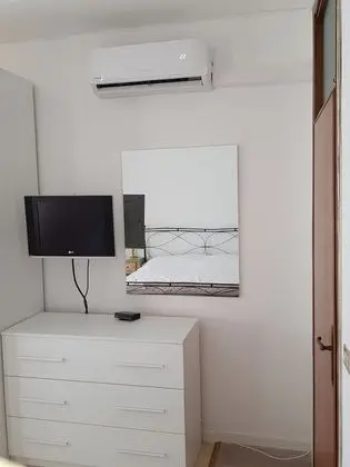 Comfort Tek Büyük veya İki Ayrı Yataklı Oda