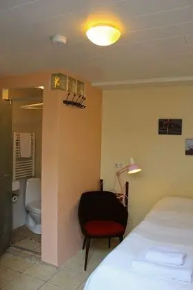 Tek Kişilik Oda, Özel Banyo