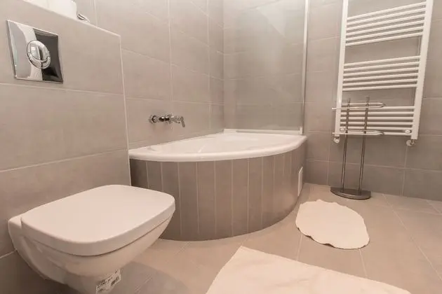 Comfort Tek Büyük veya İki Ayrı Yataklı Oda, Şehir Manzaralı