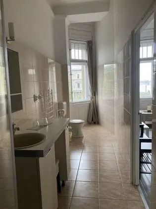 Superior Tek Büyük veya İki Ayrı Yataklı Oda, Nehir Manzaralı