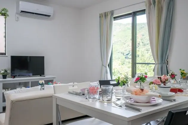 Ev (Private Vacation Home, Deluxe)