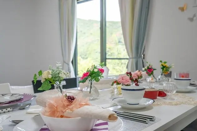 Ev (Private Vacation Home, Deluxe)