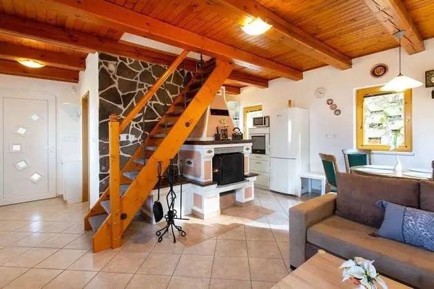 Family Ev, 2 Yatak Odası, Şömine, Dağ Manzaralı