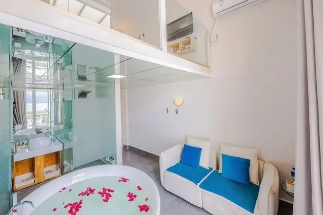 Superior Tek Büyük Yataklı Oda, Balkon, Göl Manzaralı