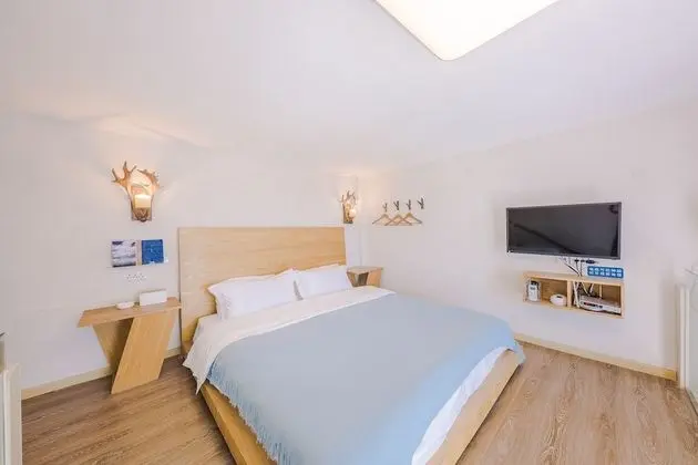 Superior Tek Büyük Yataklı Oda, Balkon, Göl Manzaralı