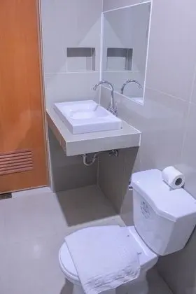 Üç Kişilik Oda