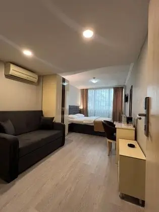 https://images.odamax.com/img/1024x768/odamax/image/upload/Buyar_Otel_202605191418444_IMG_0270.jpeg