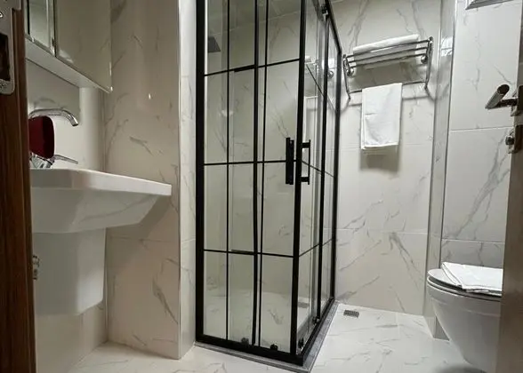 Standart Oda, Bahçe Manzaralı