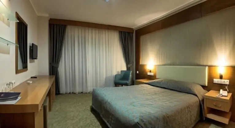 Deluxe Tek Kişilik Oda