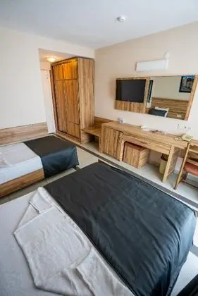 https://images.etstur.com/imgproxy/resize/2560x1440/files/images/hotelImages/etsrooms/563/Buyuk_Berk_Otel_20250702174507_2.jpg