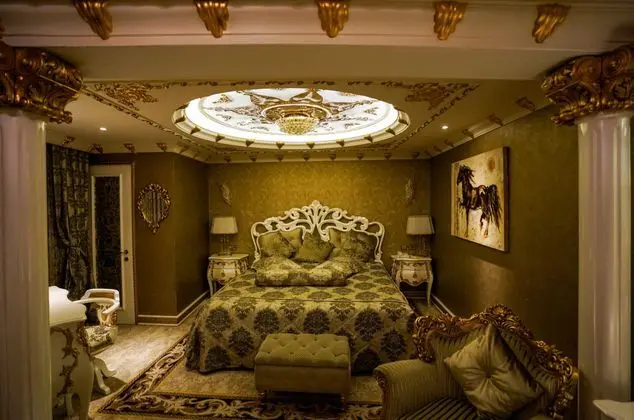 King Suite Oda Jakuzili