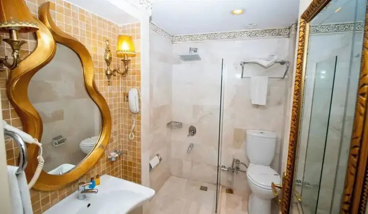 Standart çift kişilik oda