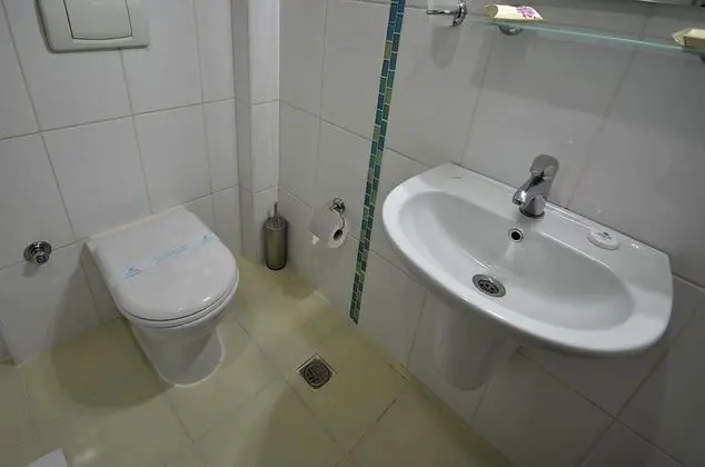 Triple, Şehir Manzaralı