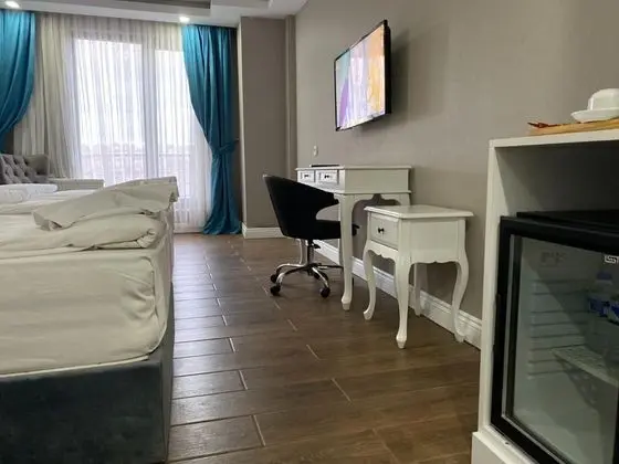 Standart Oda, Şehir Manzaralı