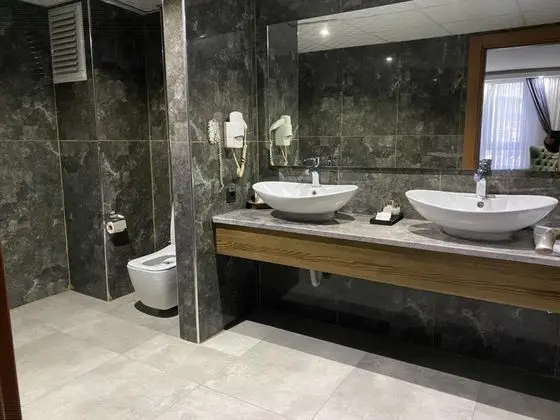 Suite, Kale Manzaralı