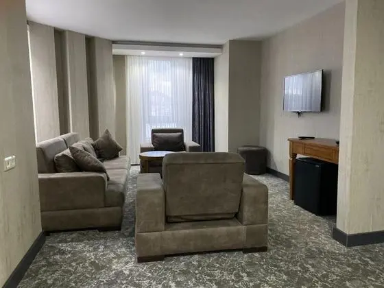 Suite, Kale Manzaralı