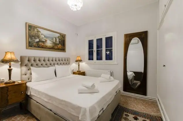 Daire-İki Yatak Odalı, Deniz Manzaralı, Balkonlu