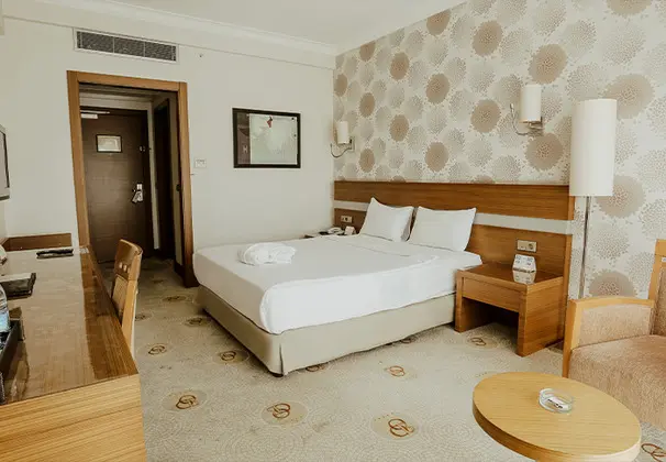 Standart Oda, Şehir Manzaralı
