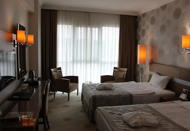 Standart Oda, Şehir Manzaralı